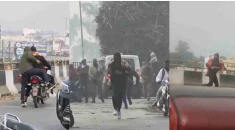 हरिद्वार की सड़क पर दिखा फिल्मों जैसा सीन,  हिस्ट्रीशीटर विनय त्यागी को पेशी पर ले जा रही पुलिस की गाड़ी पर बदमाशों ने की अंधाधुंध फायरिंग,  बदमाश की हालत गंभीर।……देखिये वीडियो।