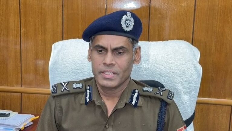 अंकिता भंडारी हत्याकांड में VIP दावे पर पुलिस सख्त, सोशल मीडिया पर फैलाए जा रहे भ्रामक तथ्यों के संबंध में पुलिस का स्पष्टीकरण , ADG का बड़ा बयान—भ्रामक प्रचार से बचें, सबूत हों तो सामने लाएं।